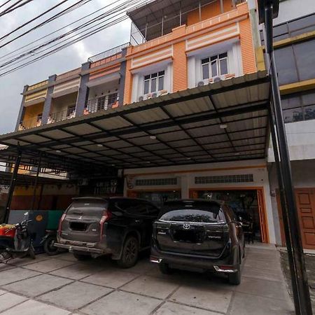 Reddoorz At Seindo Hotel Medan Sunggal Exterior photo