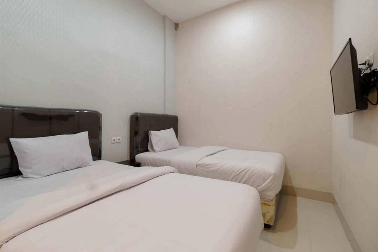 Reddoorz At Seindo Hotel Medan Sunggal Exterior photo