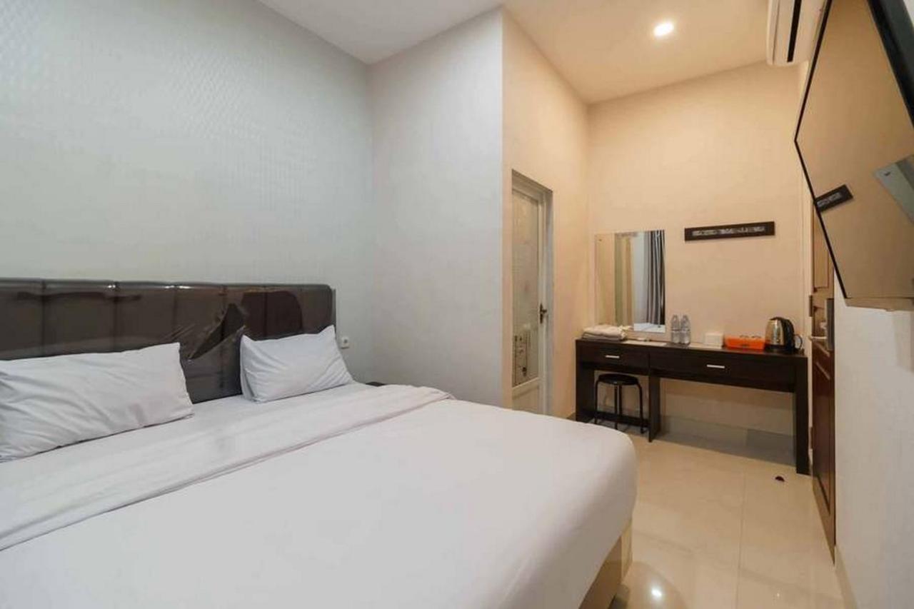 Reddoorz At Seindo Hotel Medan Sunggal Exterior photo