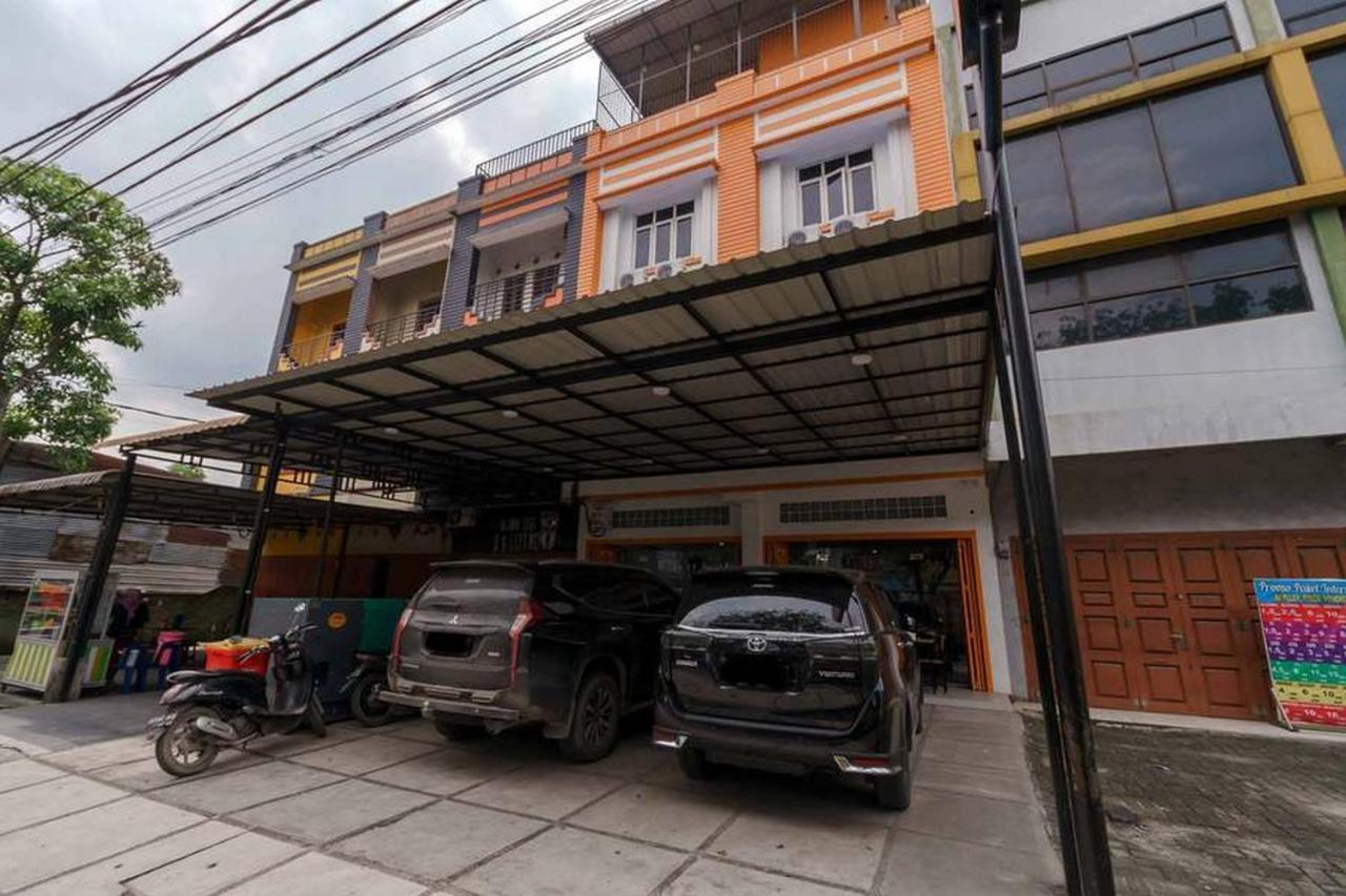 Reddoorz At Seindo Hotel Medan Sunggal Exterior photo