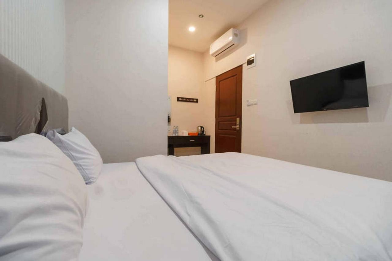Reddoorz At Seindo Hotel Medan Sunggal Exterior photo
