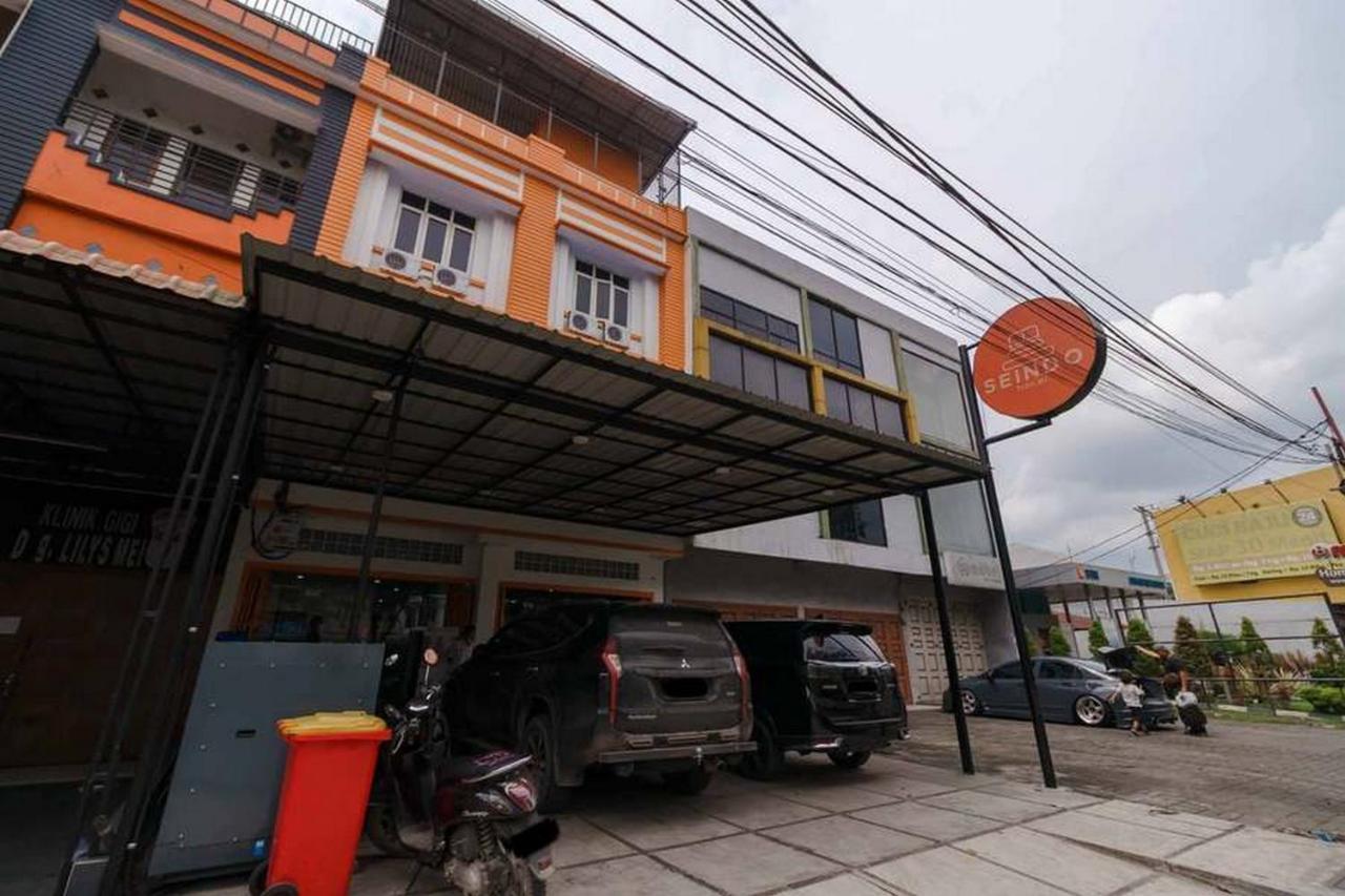 Reddoorz At Seindo Hotel Medan Sunggal Exterior photo