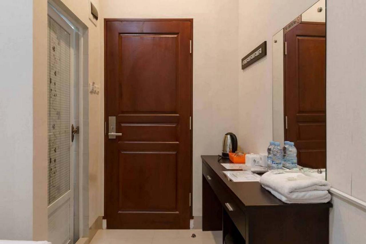 Reddoorz At Seindo Hotel Medan Sunggal Exterior photo